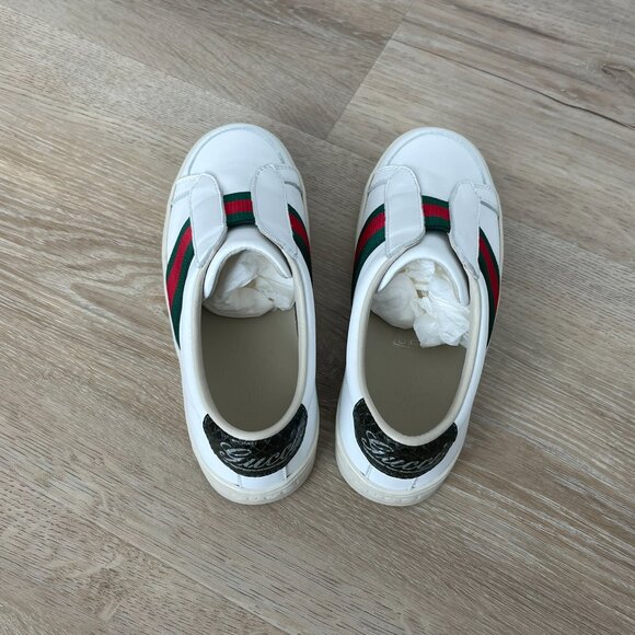 Gucci Kids White Sneakers with Red and Green Stripes - Picture 5 of 16